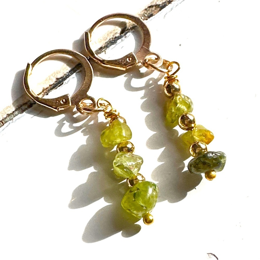 Peridot raw confetti chandelier long gold earrings/August birthstone/ dangle